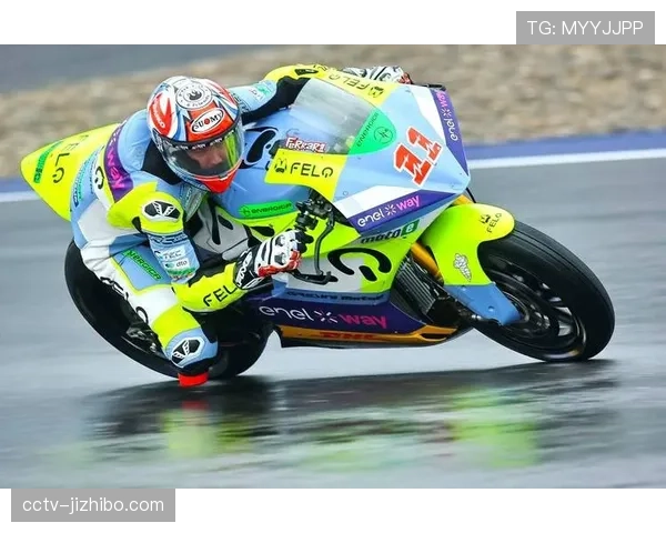 菲利普岛比赛中,车手们应对多变天气条件的轮胎选择策略