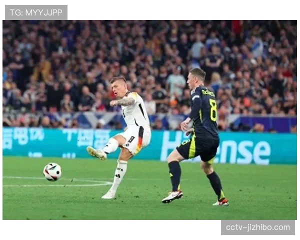 “斯文松红牌停赛，多特蒙德中场人手短缺”